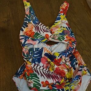 Tropical Floral One Piece Swimsuit Bathing Suit NWOT